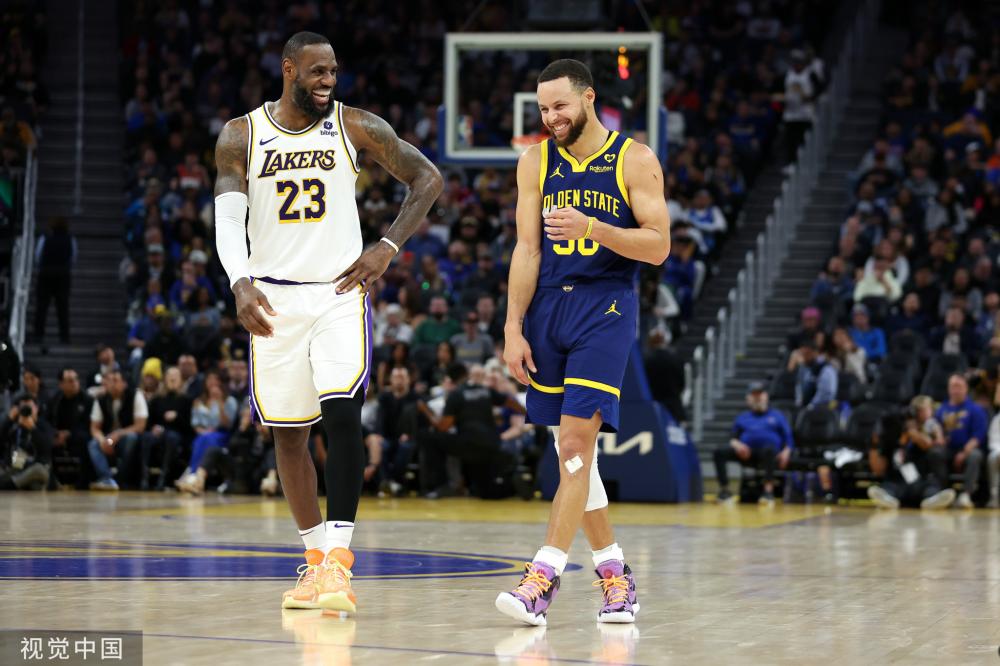 使得他可以 使得他可以