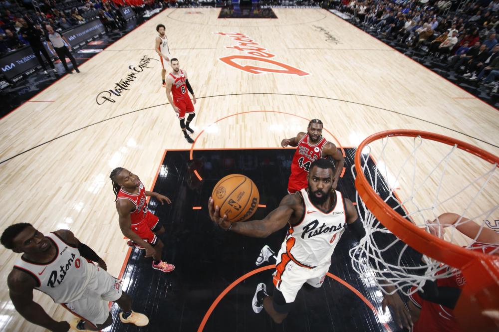 并迅速推射 并迅速推射