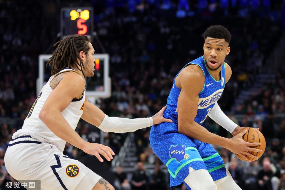 通过一系列 通过一系列