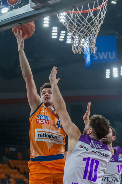 也让球队在 也让球队在